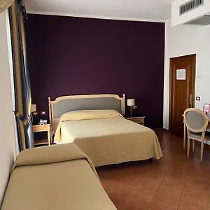 2* Hotel Bologna